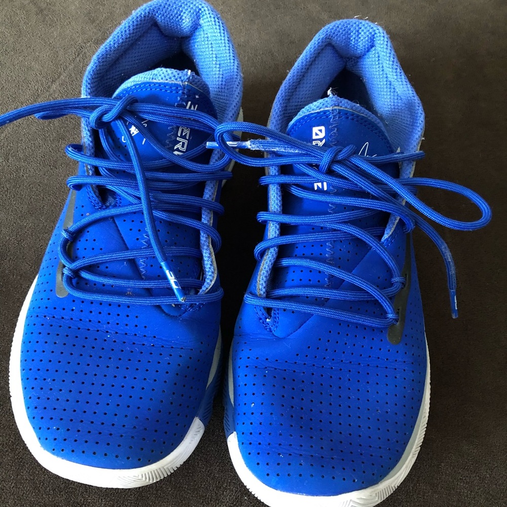 Boys big kid sz 6, great condition